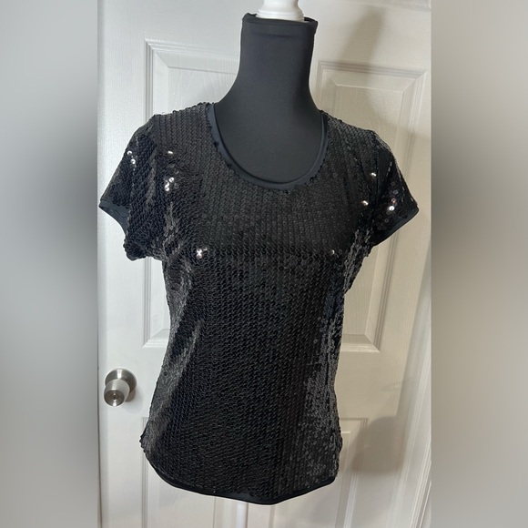 Top/Blouse - Picture 1 of 2